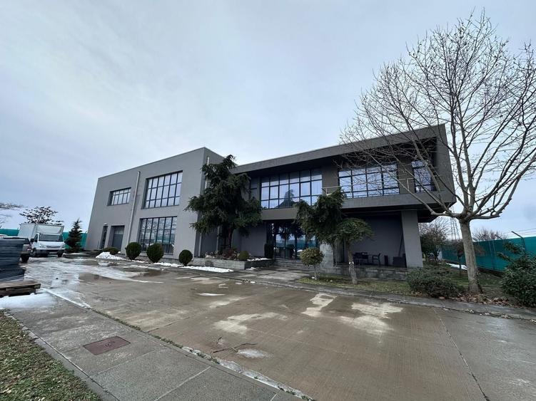 Spațiu comercial, de 3,166 mp, în Anadolchioi