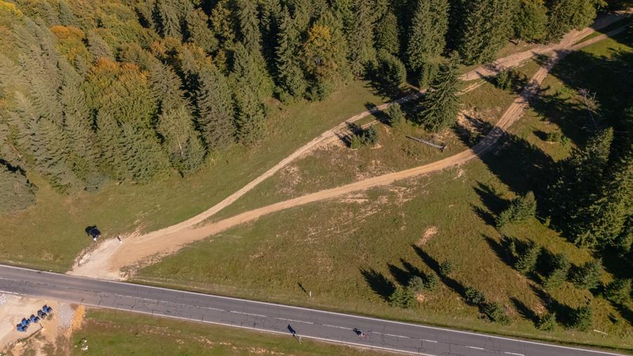 Teren Construcții intravilan de 10440 mp, în Drumul Poienii
