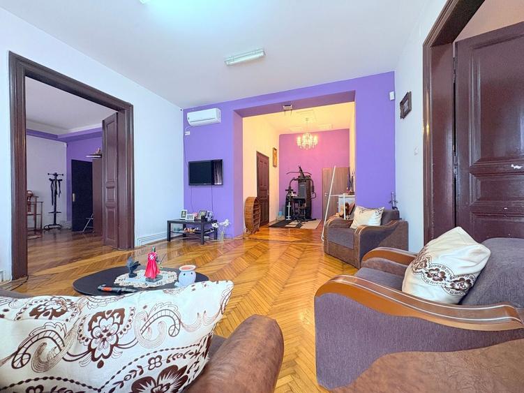 Apartament cu 4 camere circular în Bălcescu