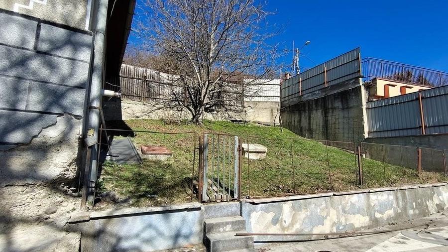 Casă individuală cu 2 camere cu Canalizare în Grigorescu