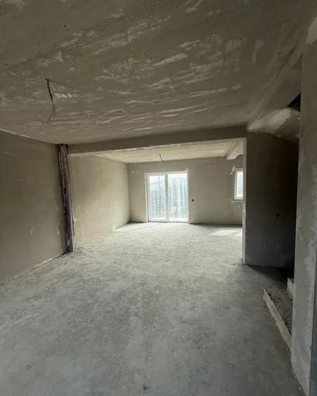 Casă înșiruită nouă, garaj, terasă circulabilă – zona Teilor, Florești - 3
