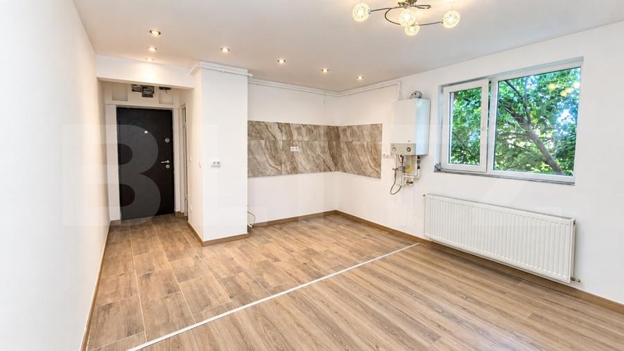 Apartament cu 2 camere semidecomandat în Micro 14