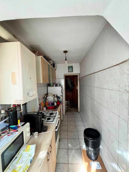 Apartament cu 2 camere semidecomandat în Petru Rareș