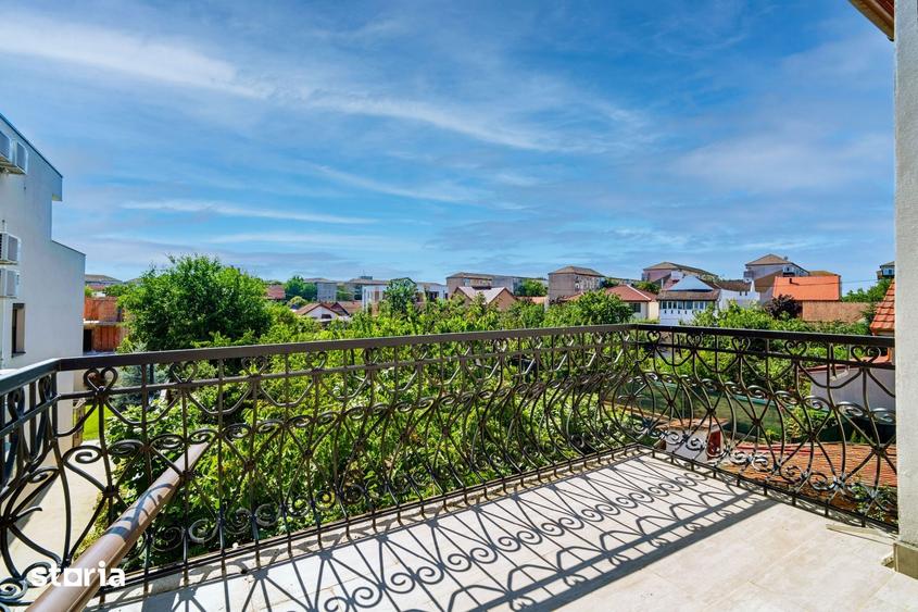Casă cu 5 camere cu Teren 500 Mp în Iosia