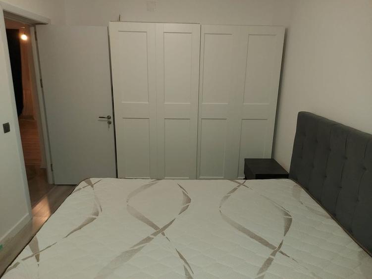 Apartament cu 3 camere semidecomandat în Drumul Taberei — fotografia 3