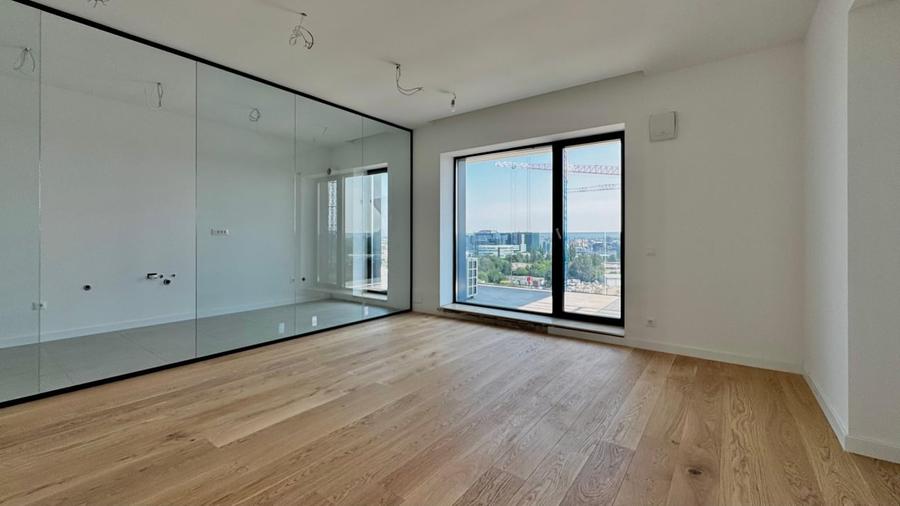 Apartament cu 3 camere decomandat în Pipera