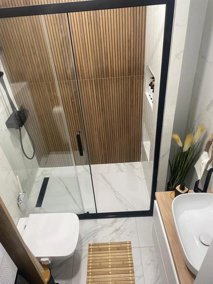Apartament cu 2 camere decomandat în Sud