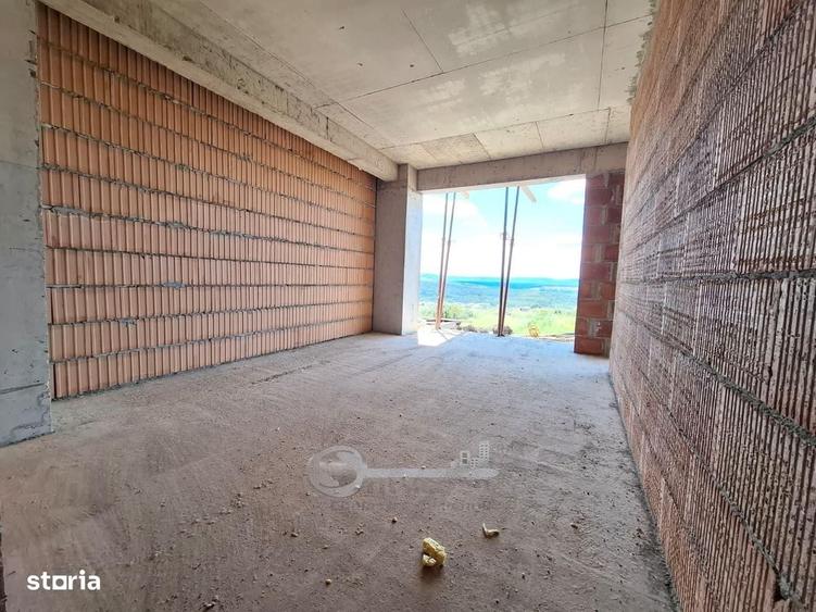 Garsonieră decomandată în Horpaz