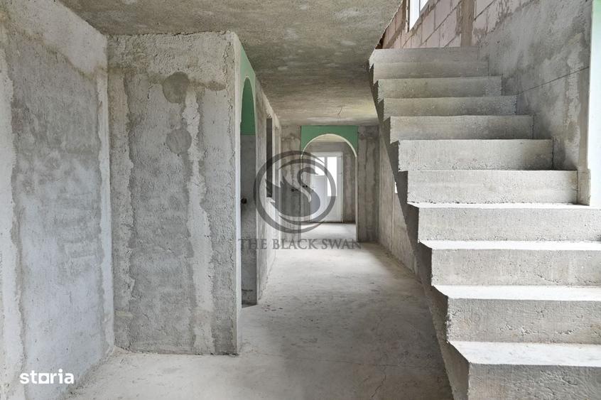 Casă cu 3 camere în Piatra
