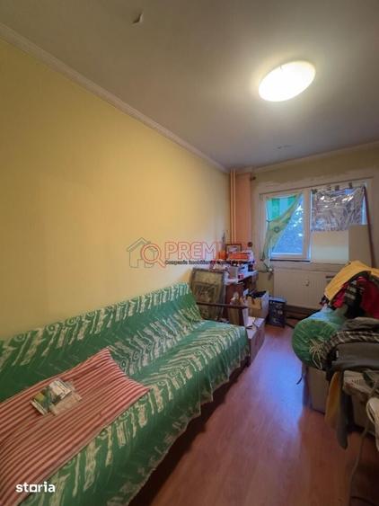 3 CAMERE DECOMANDAT | ALEXANDRU OBREGIA | BLOC ANVELOPAT - 5
