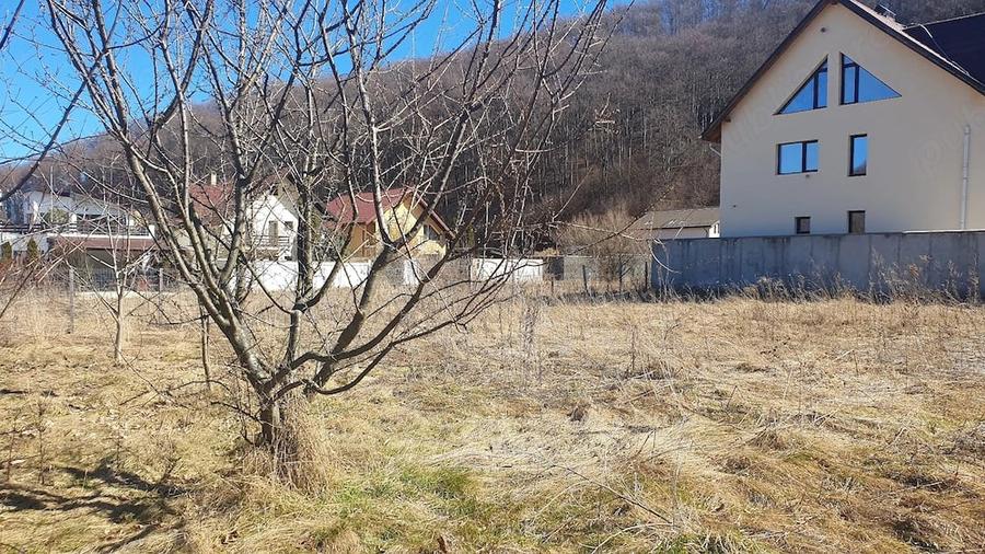 Teren de 531 mp, în Bunloc