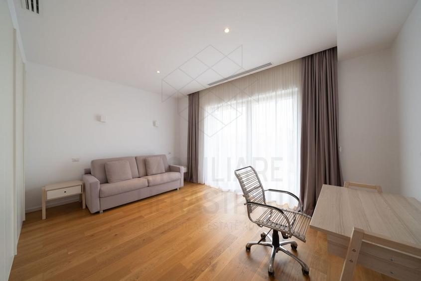 Apartament cu 3 camere decomandat în Herăstrău