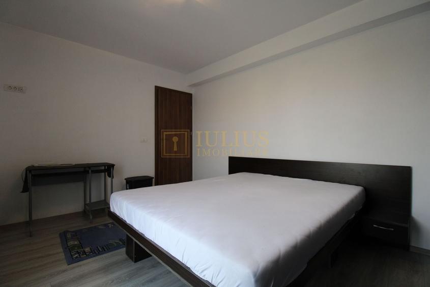 Apartament cu 3 camere semidecomandat, mobilat în Nord