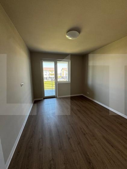 Duplex cu 4 camere cu Canalizare în Giroc