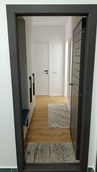Apartament cu 3 camere decomandat în Ampoi 3