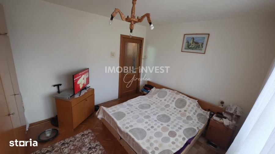 Apartament cu 3 camere în Mihai Viteazu