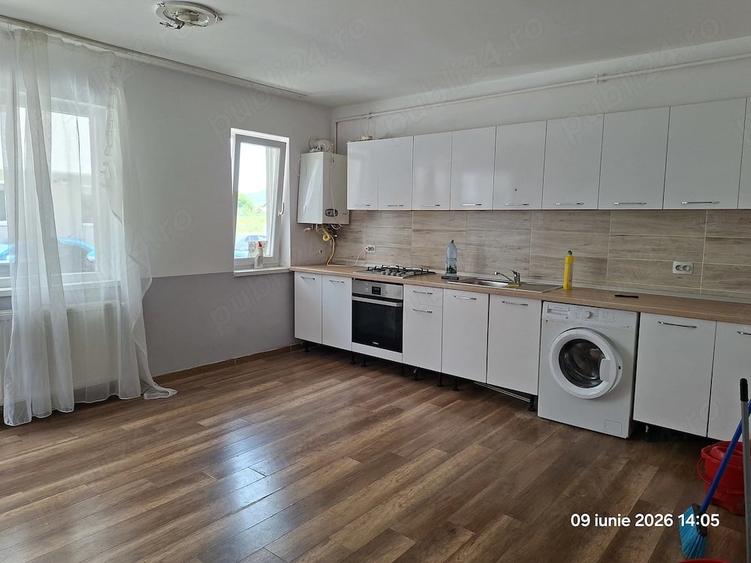 Apartament cu 2 camere decomandat în Florești