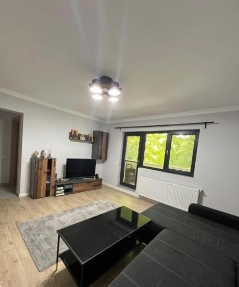 Apartament cu 2 camere decomandat, mobilat în Dacia