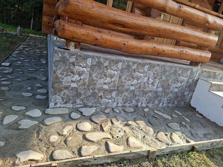 Casă cu Teren 1000 Mp în Urleta