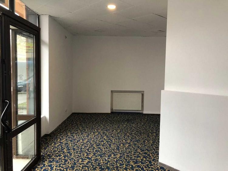 Spațiu comercial, de 52 mp, în Exterior Vest