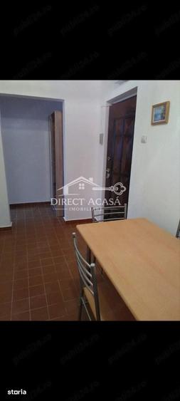 Apartament cu 3 camere decomandat în Cornișa