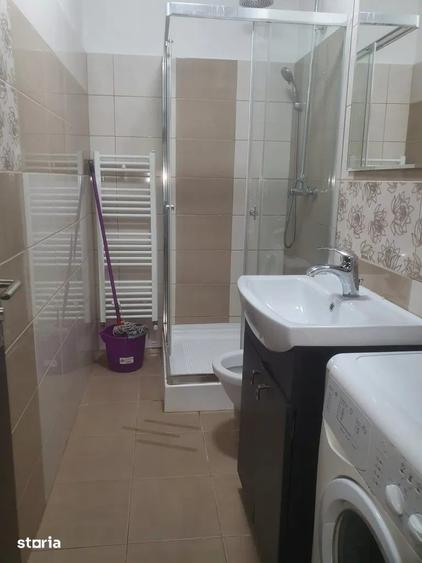 Garsonieră decomandată în Județean