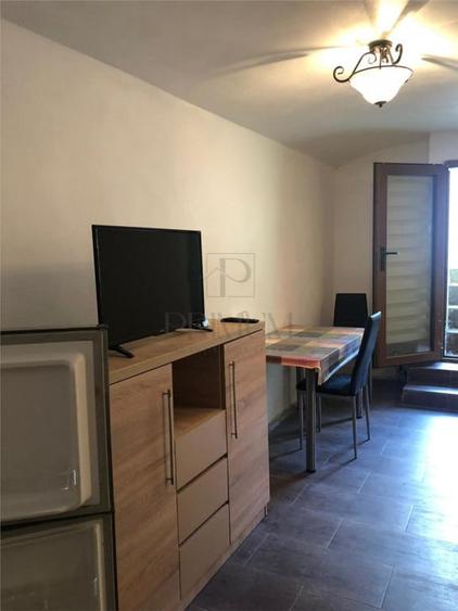Spațiu comercial, de 37 mp, în Semicentral