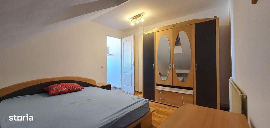 Apartament cu 2 camere, mobilat în Calea Poplăcii