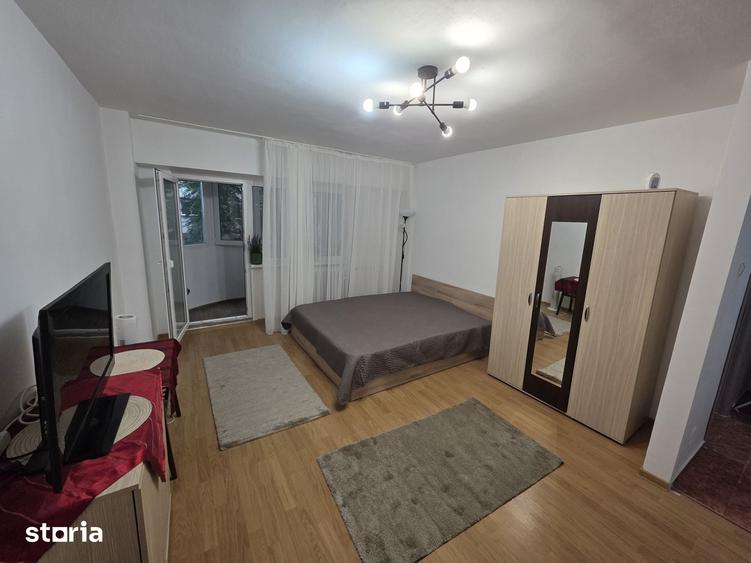 Garsonieră în Tei