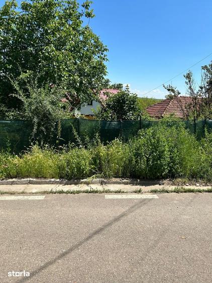 Casă cu 2 camere cu Teren 1200 Mp în Schitu Duca