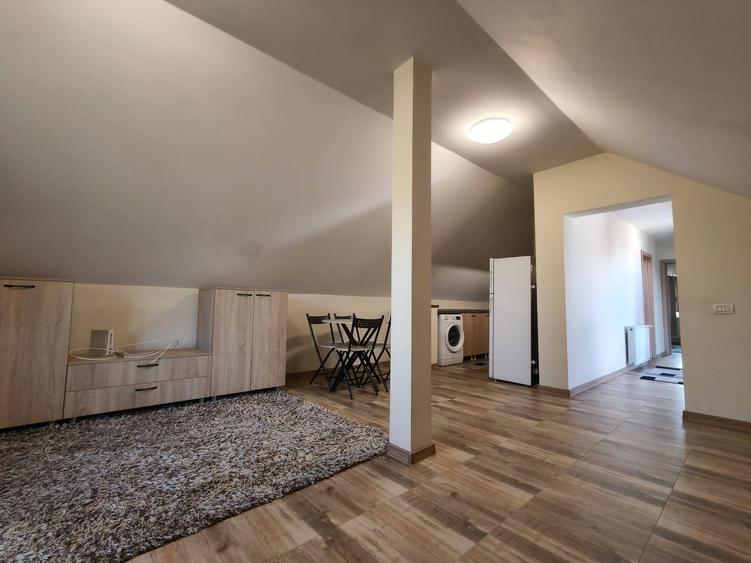 Apartament cu 2 camere decomandat în Ghiroda