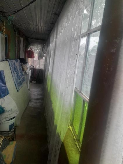 Casă cu 3 camere cu Teren 874 Mp în Novaci