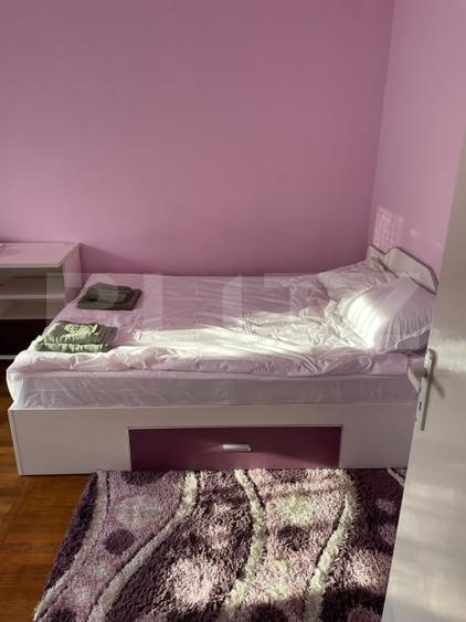 Apartament cu 3 camere semidecomandat, mobilat în Tipografilor