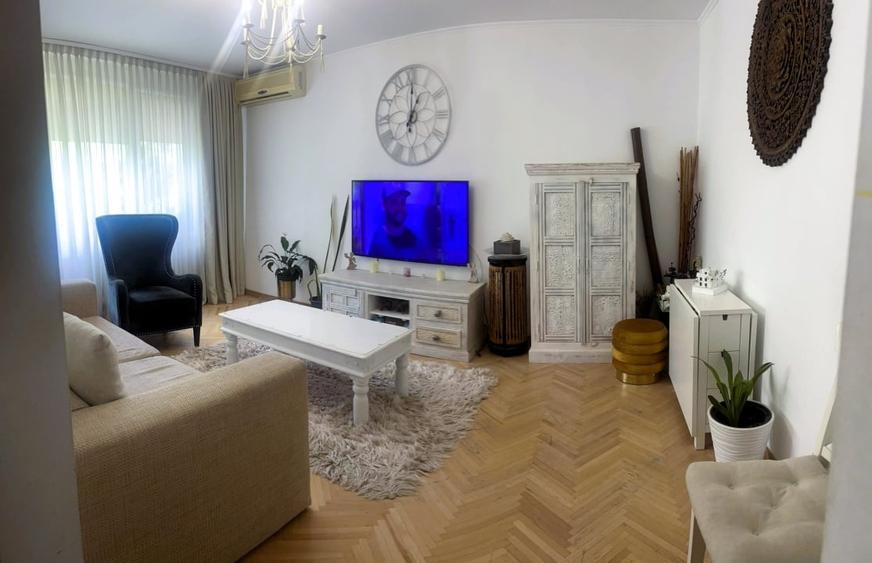 Apartament cu 4 camere decomandat în Brâncoveanu