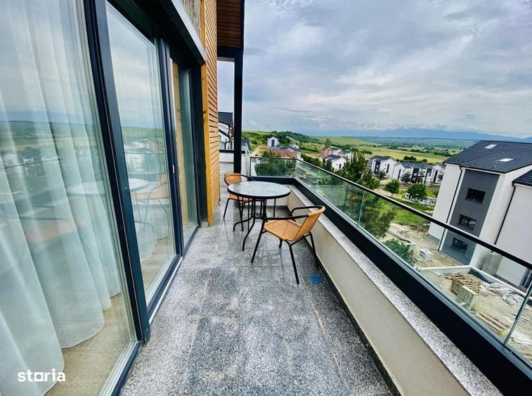 Apartament cu 3 camere, mobilat în Cristian
