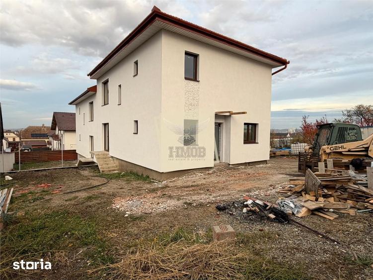 Casă cu 4 camere cu Teren 300 Mp în Șura Mică