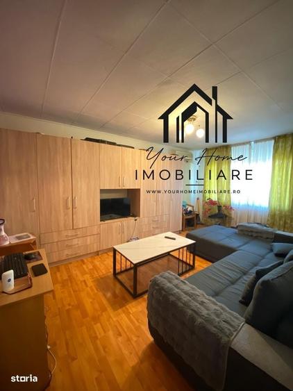 Apartament cu 3 camere decomandat în Rovine