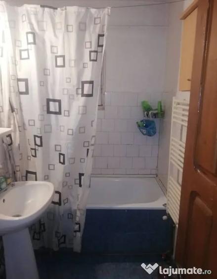 Apartament cu 2 camere decomandat în Popa Șapcă
