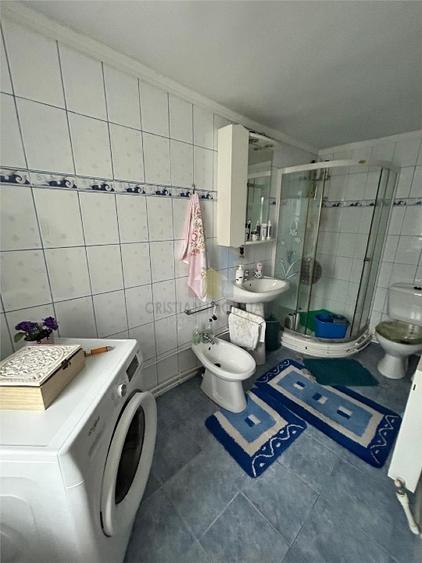 Casă individuală cu 4 camere cu Teren 405 Mp în Brăilița
