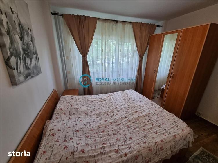 Royal Imobiliare - Vanzare Apartament zona Ultracentrala - 2