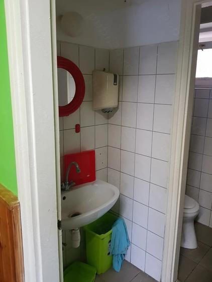 Spațiu comercial, de 40 mp, în Central