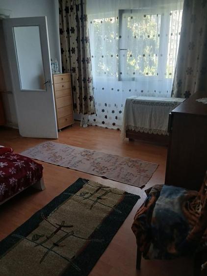 Apartament cu 2 camere decomandat în Exterior Vest