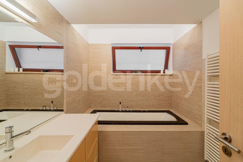 Apartament cu 3 camere semidecomandat, mobilat în Floreasca