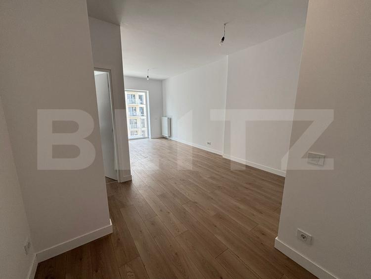 Apartament cu 2 camere decomandat în Baza 3