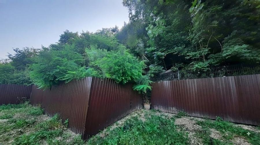 Casă individuală cu 3 camere cu Canalizare în Schei