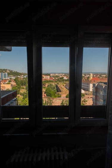 Apartament cu 2 camere decomandat în Centru Civic