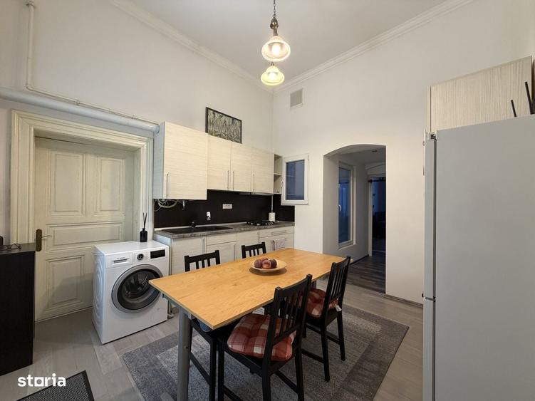 Apartament cu 3 camere decomandat în Sinaia
