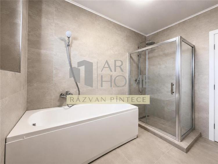 Apartament cu 3 camere decomandat în Albert