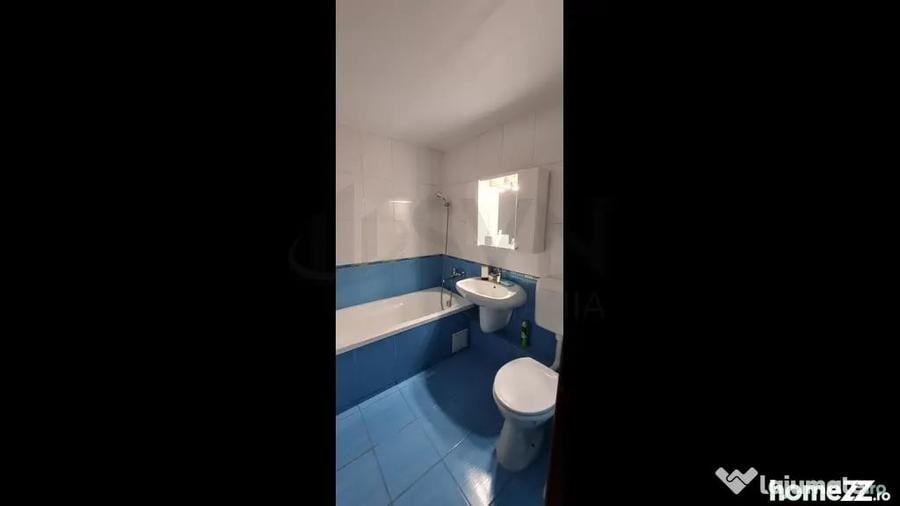 Apartament cu 2 camere semidecomandat în Panduri