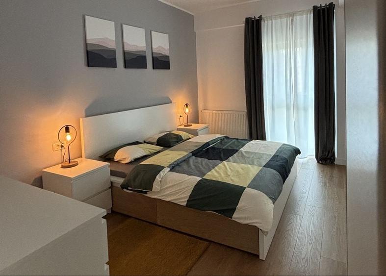 Apartament cu 2 camere decomandat în Central
